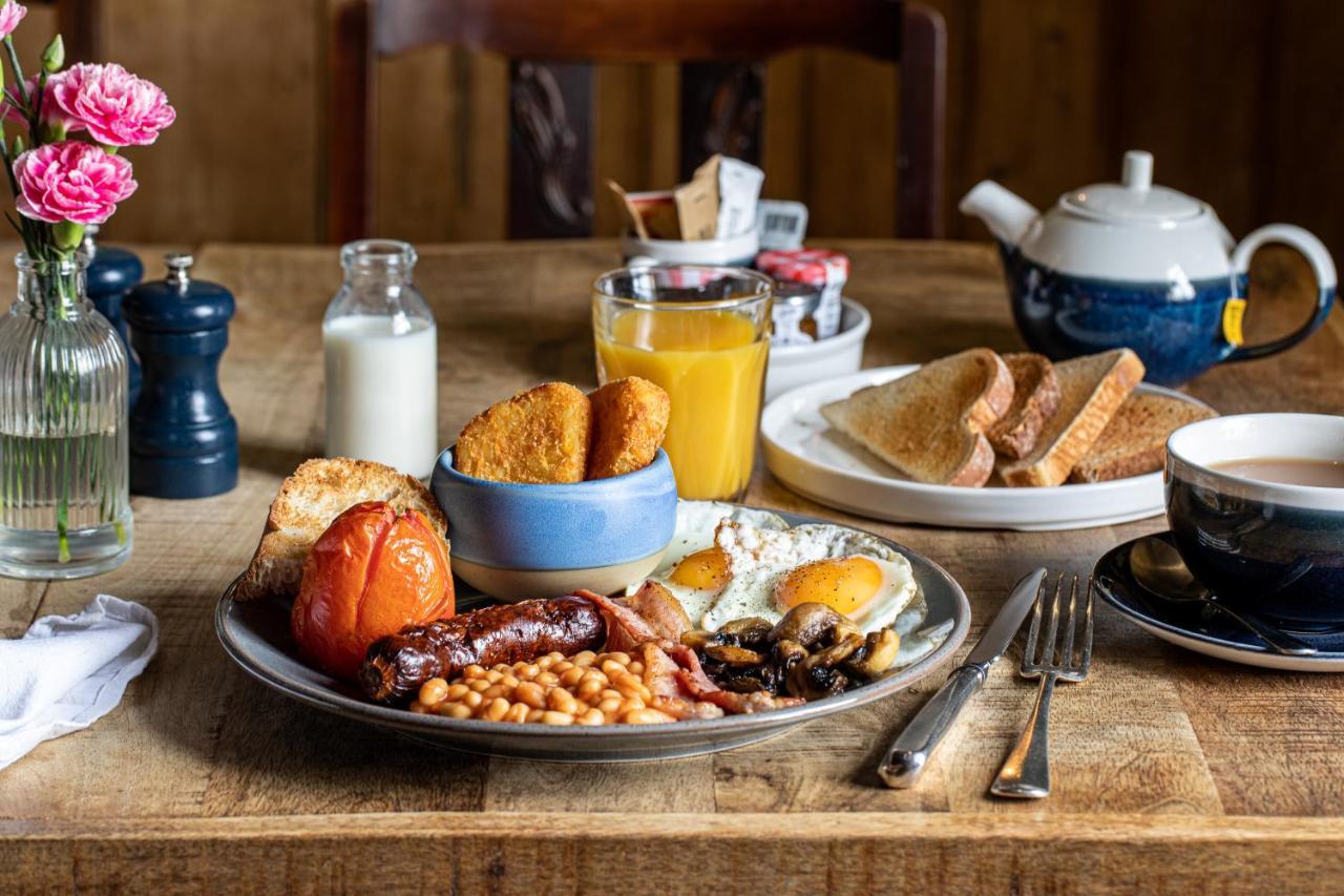 The Queens Head Hotel Rothbury Luaran gambar